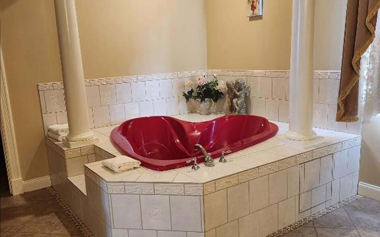 Maine Hotels With Jacuzzi
