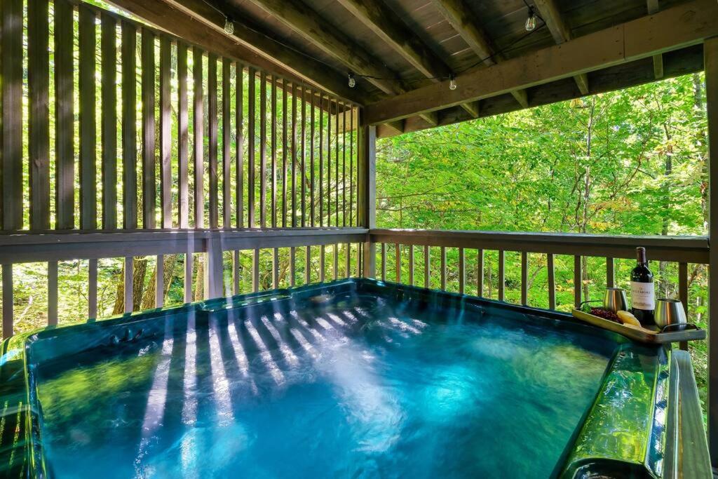 Cabins In Tennessee With Jacuzzi