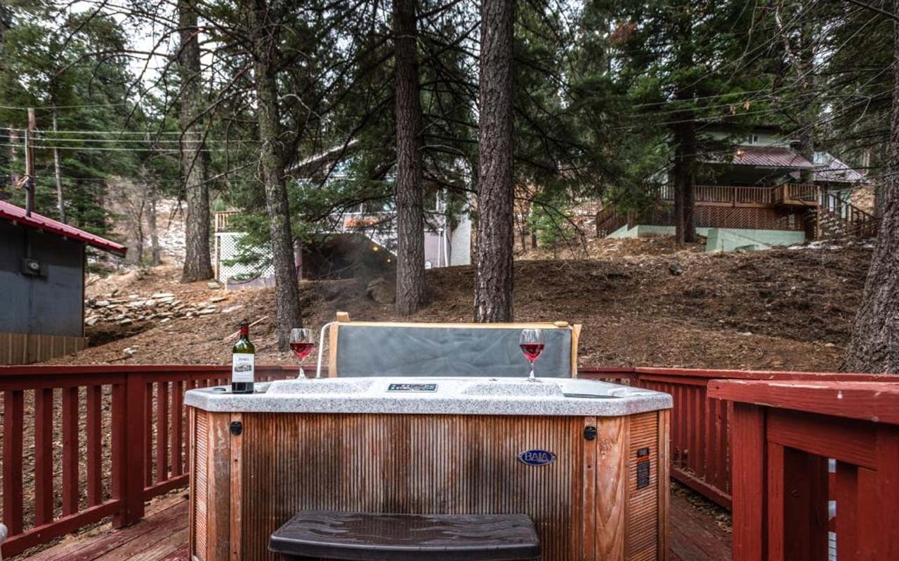 Ruidoso Hot Tub Cabin