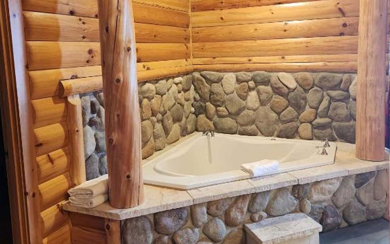 Maine Hotels With Jacuzzi In Room